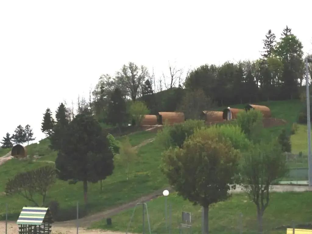 La Colline aux Cabanes - Miniature 7