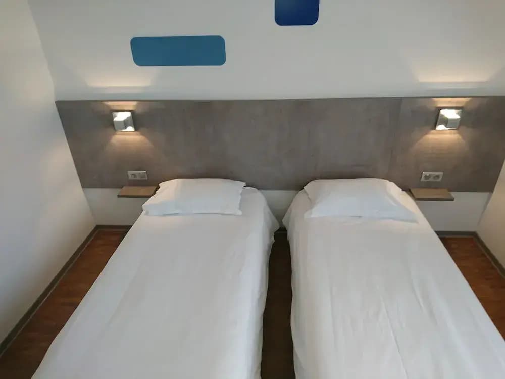 H24 HOTEL Le Mans - Miniature 7