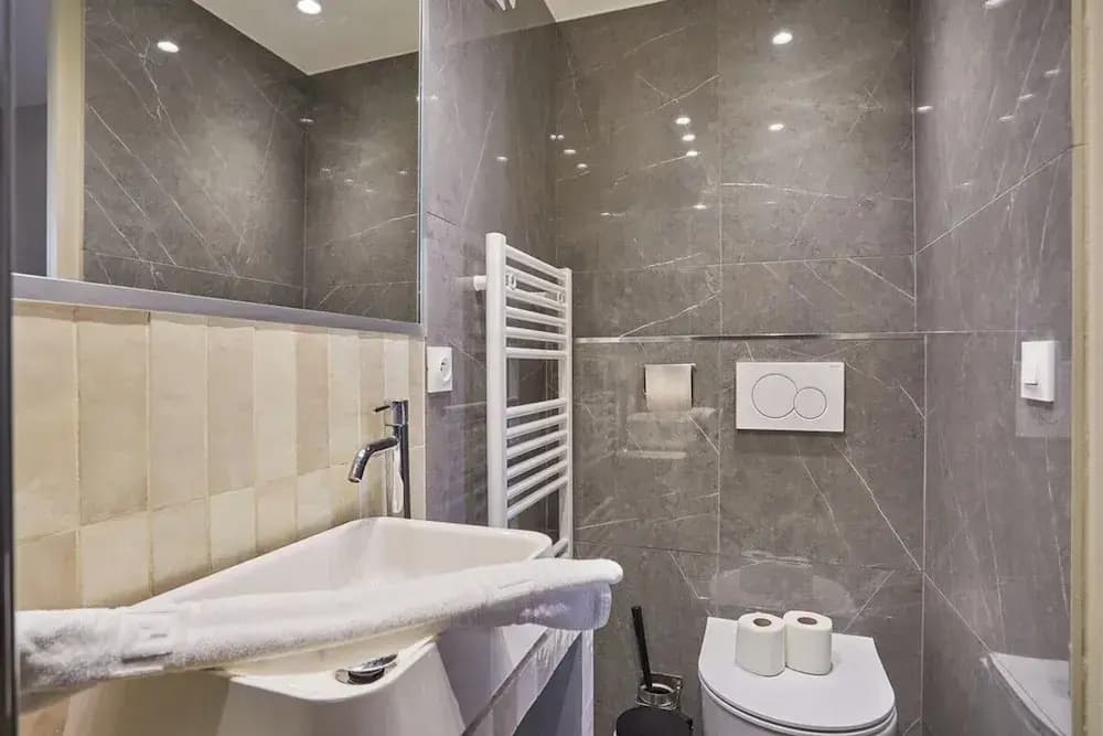 Superb Apartment 2 Bedrooms Center of Paris - Photo 5