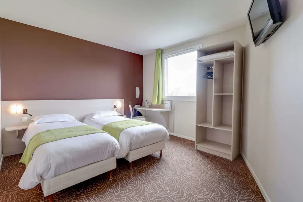 Brit Hotel Saint-Méen-le-Grand en Brocéliande - Photo 3