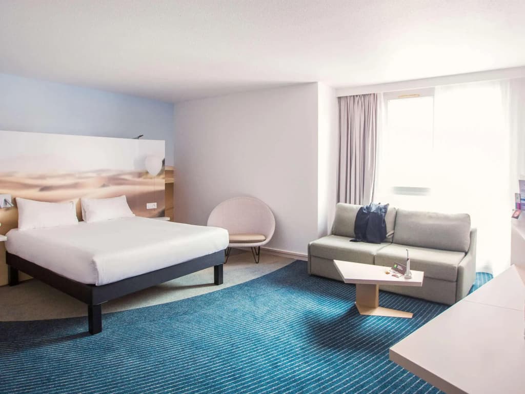 ibis Styles Toulon Centre Port - Photo 4