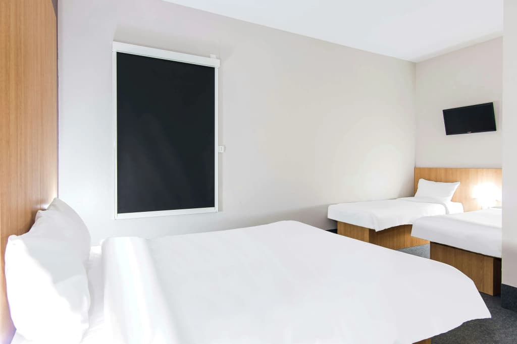 B&B HOTEL Limoges Gare - Photo 3