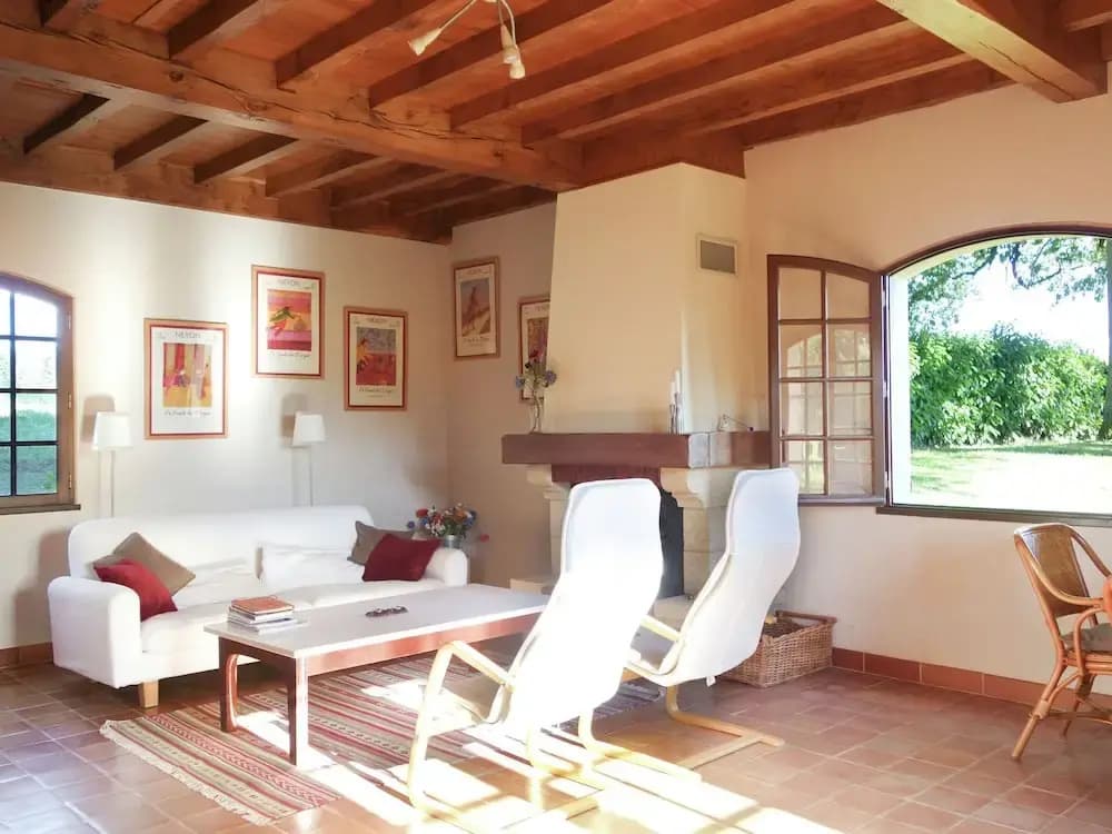 Lovely Villa in La Coquille with Swimming Pool - Miniature 7