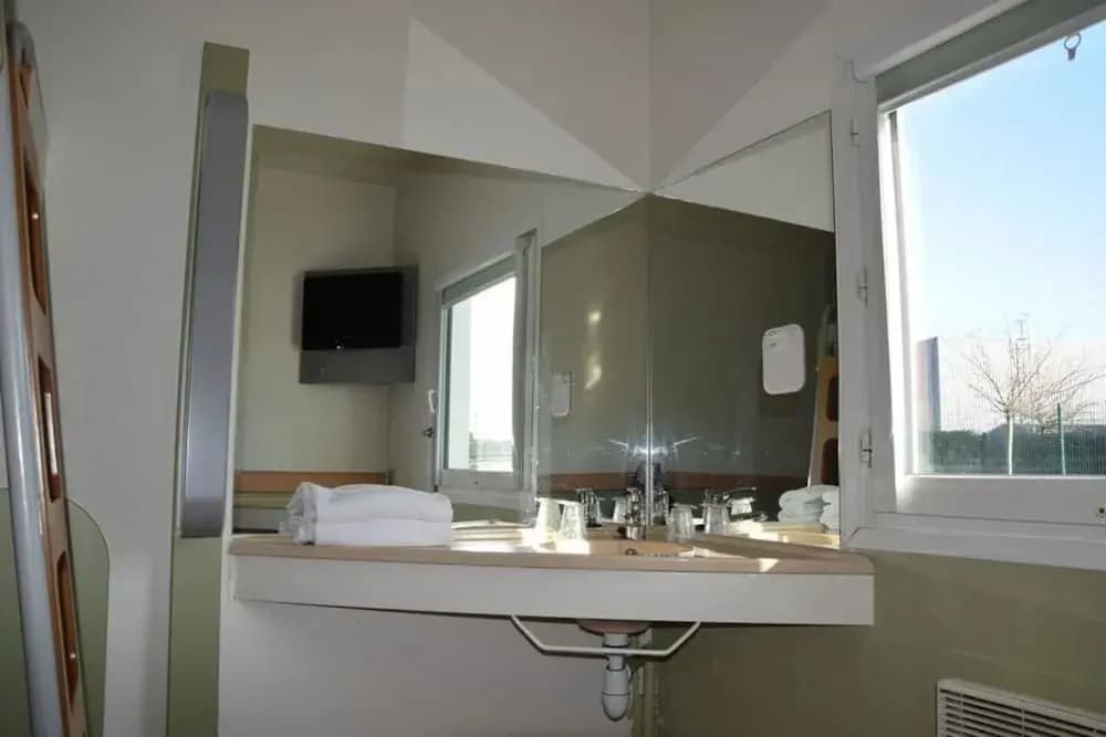 Hotel Design Booking - Miniature 7