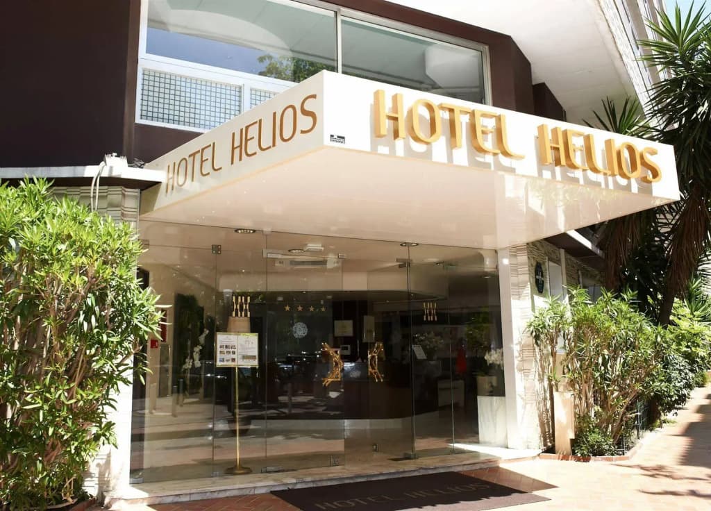 Hotel Helios - Photo 1