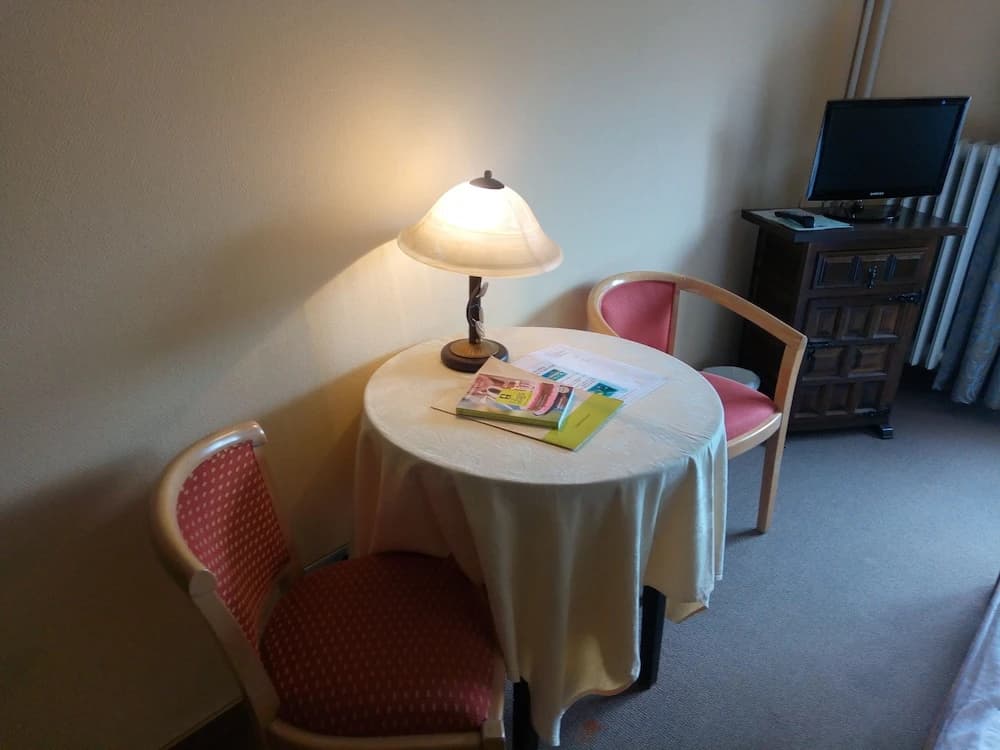 Hotel Restaurant Le Bristol - Miniature 7
