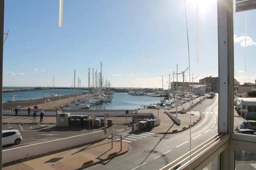 Studio Confortable Avec Vue Mer Et Port - Miniature 6