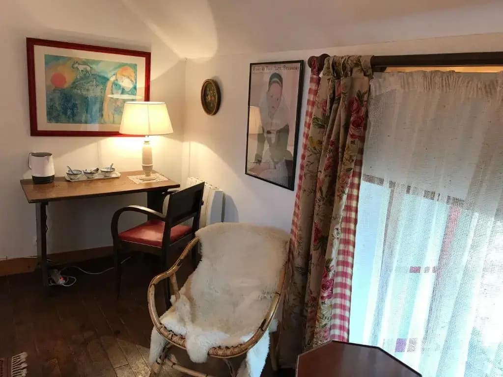 Le Châtel - Photo 4