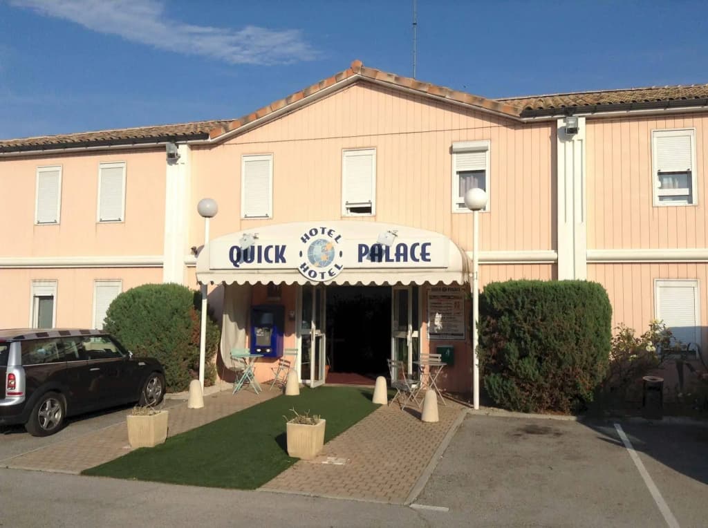 Quick Palace Montpellier - Photo 1