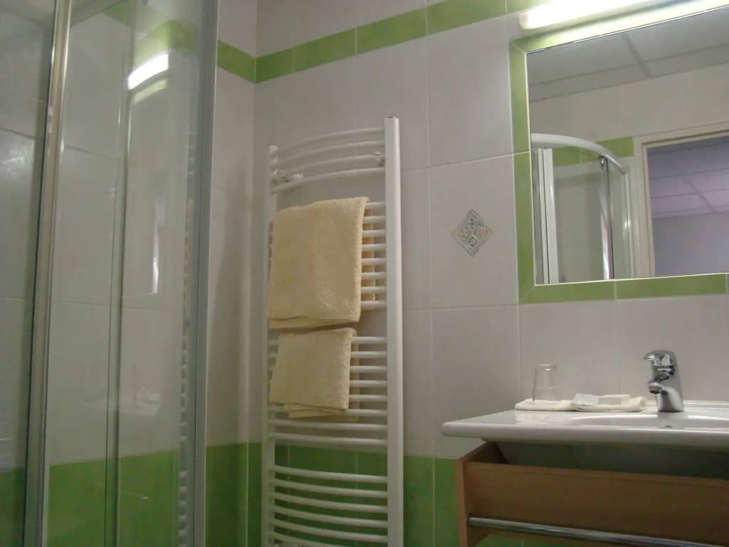 Hôtel du Lion Vert - Miniature 7