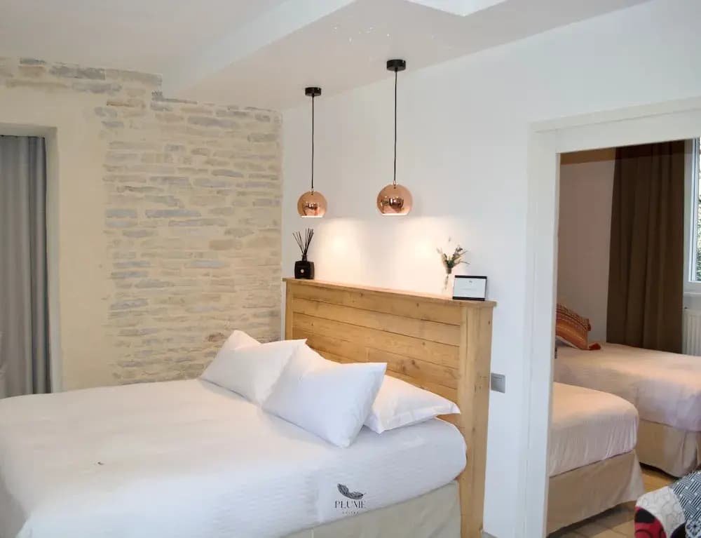Plume Suites - Photo 1
