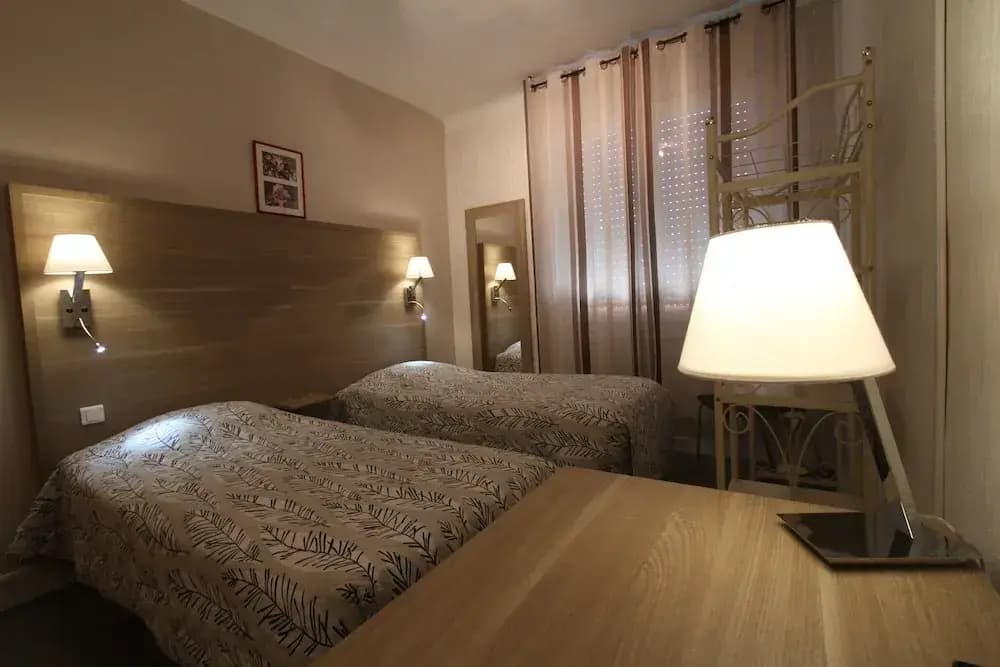 Hôtel Le Provencal - Miniature 7