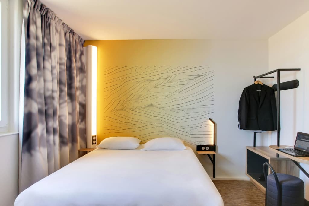 B&B HOTEL Brest Centre Port De Commerce - Photo 3