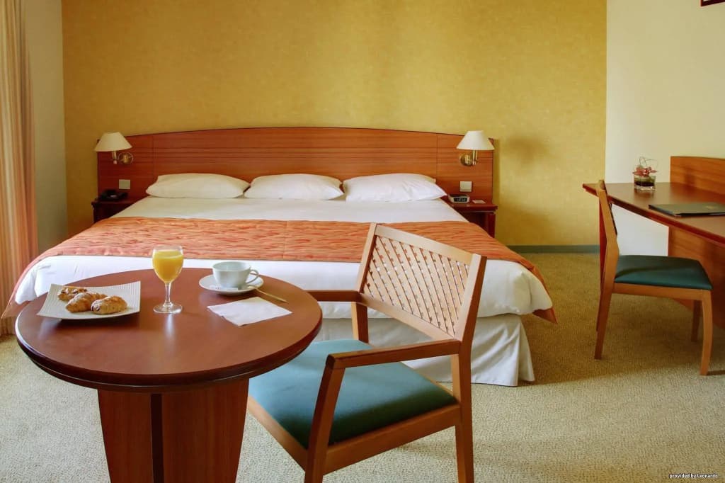 Sure Hotel by Best Western la Palmeraie - Photo 4