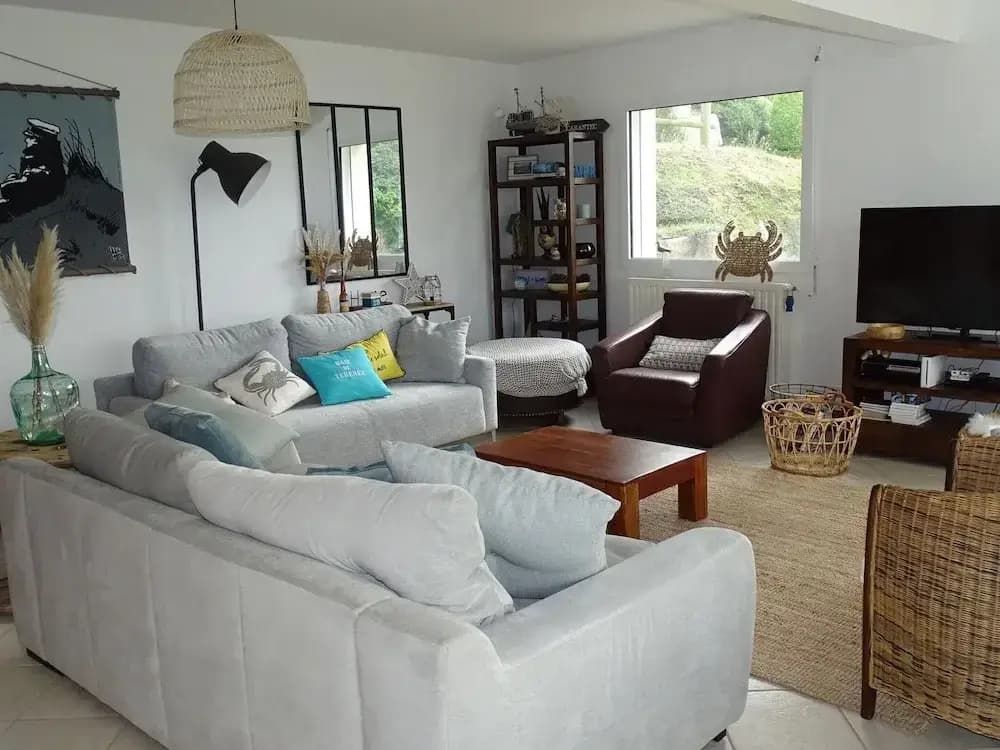 Holiday Home in Terenez With Stunning Sea View - Miniature 6