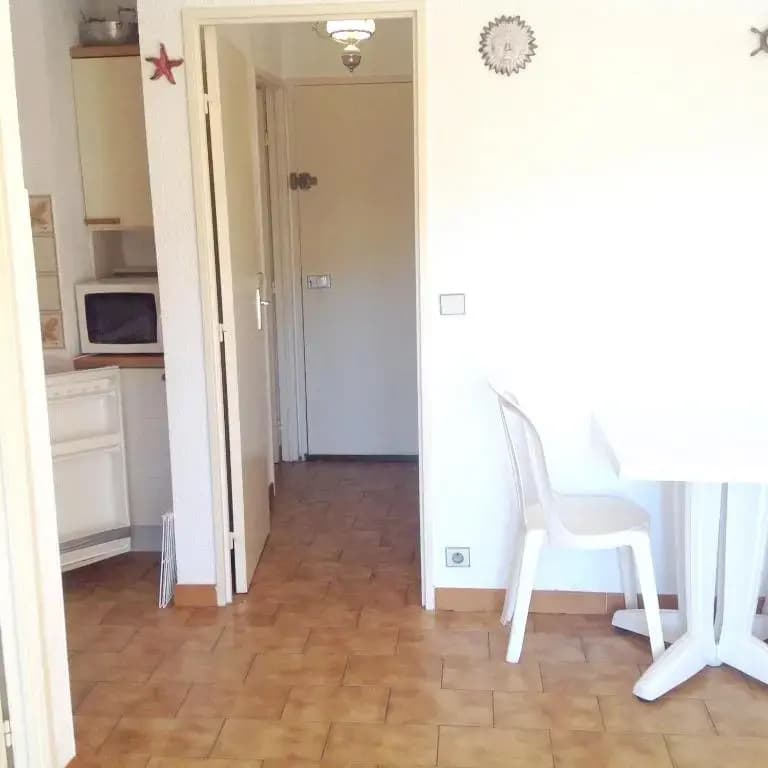 Appartement de 2 chambres a Cavalaire sur Mer a 400 m de la plage avec vue sur la ville et balcon - Photo 3