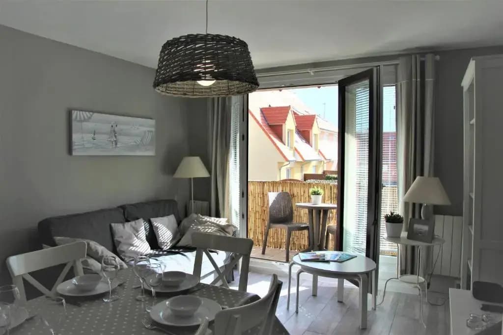 Plaisirs du bord de mer - Photo 2