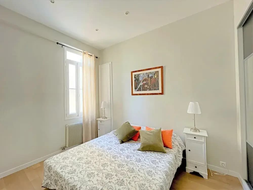 Modern Apartment 20 m from the Sea - Photo 5