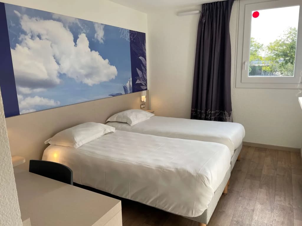 Kyriad Direct  - Bourg les Valence - Photo 5