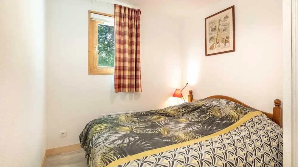 Apartment in Saint-sorlin Near Ski Resort - Photo 4