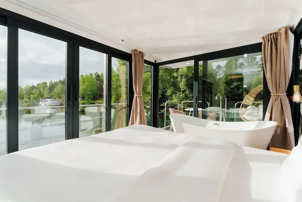 L'Escale Royale St-Fargeau-Ponthierry - Photo 3