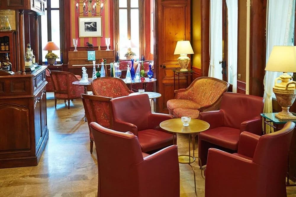 Hotel Restaurant Le Bellevue - Photo 2