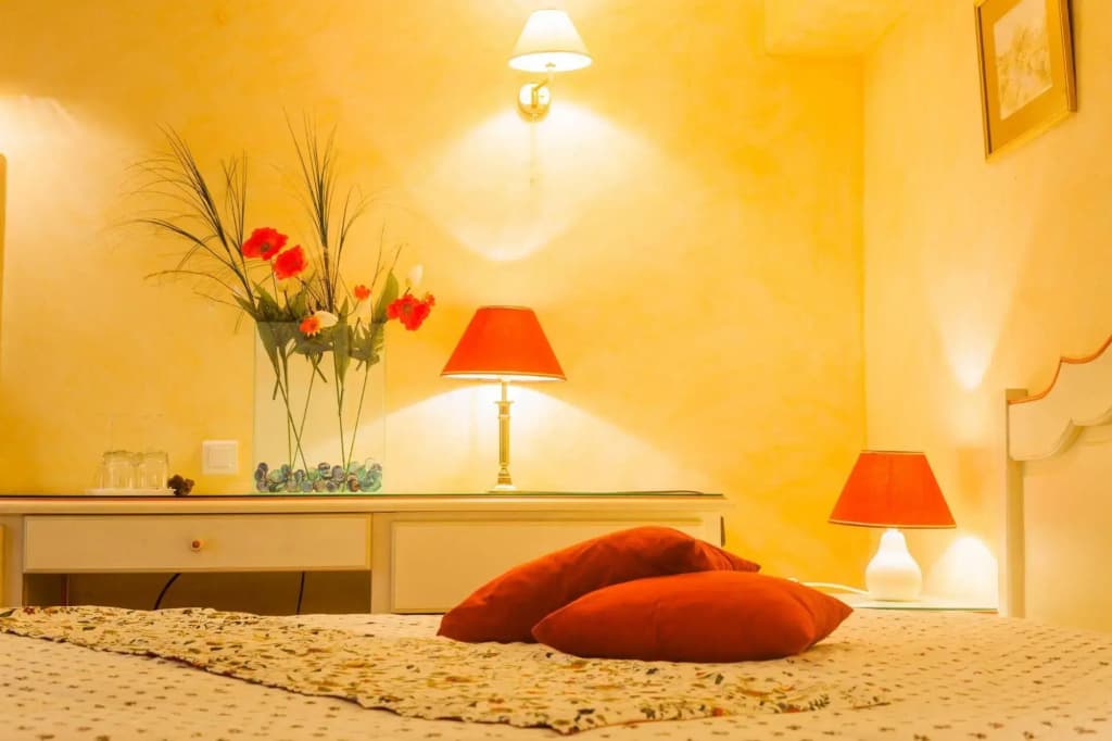 L'Hacienda - Photo 2