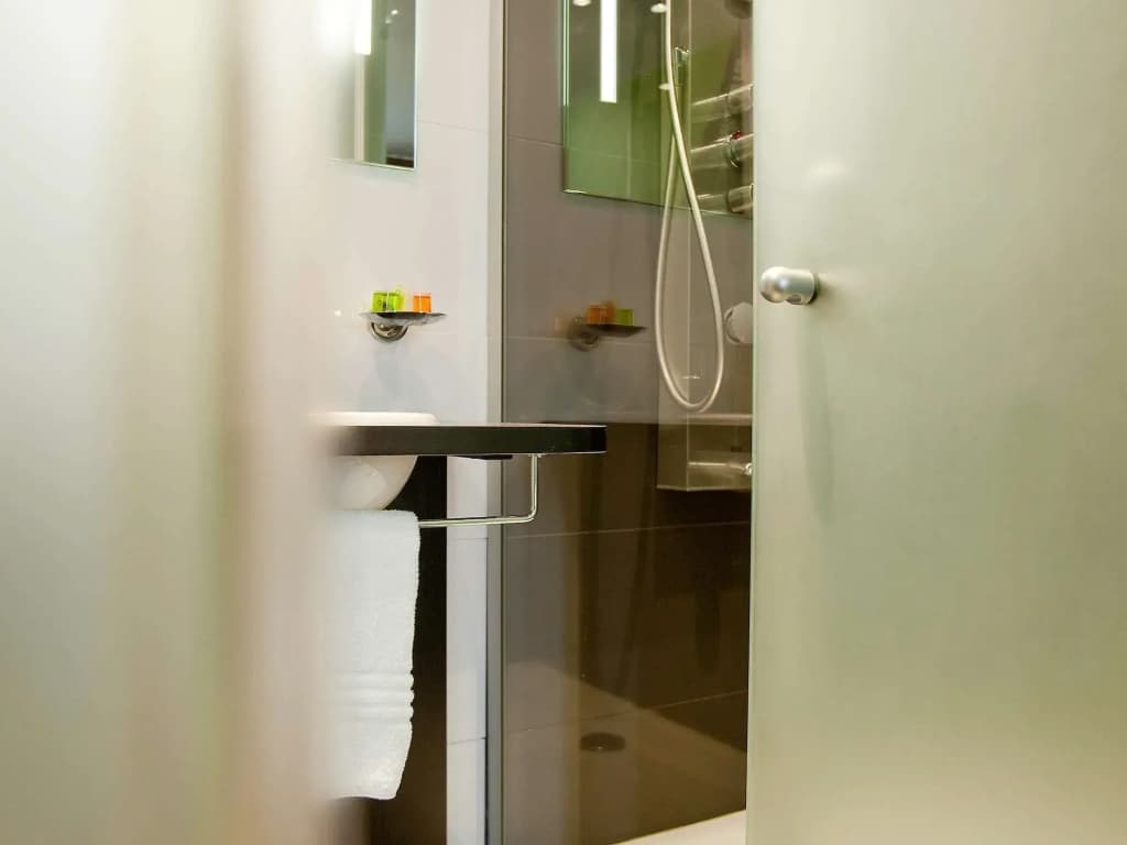ibis Styles Rennes Centre Gare Nord - Miniature 8