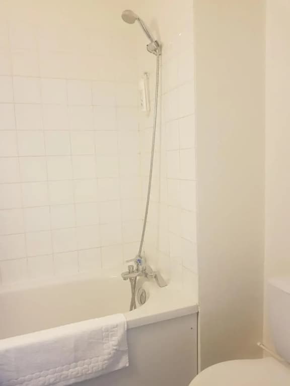 ibis Budget Lorient Hennebont - Miniature 8