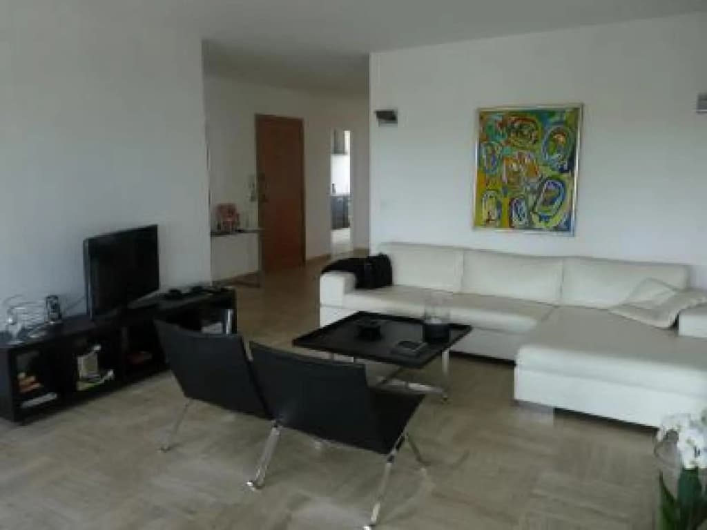 Two Bed Apartment in a Gated Residence With Gardens in Cannes With sea Views - 865 - Miniature 8