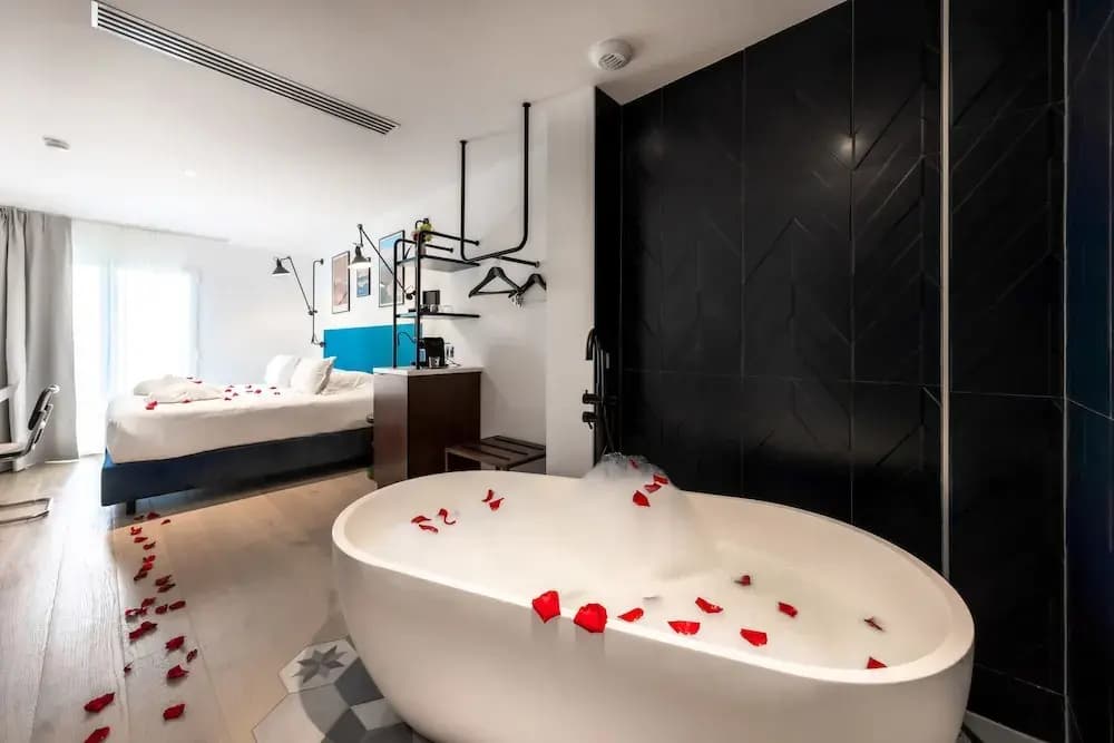 Victoria Boutique Hotel - Miniature 7