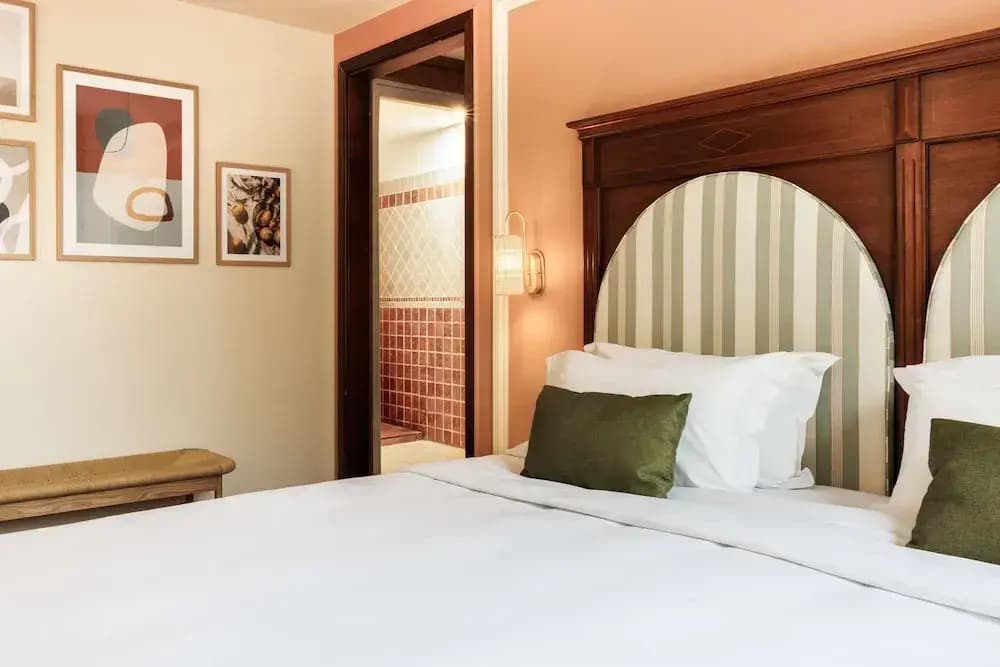 Grand Hôtel d’Orange - Photo 3