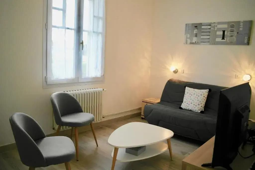 Coup de coeur assuré pour cette charmante maison à 400 m de la plage - Photo 1