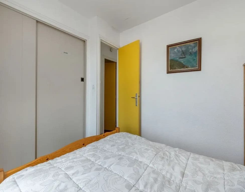 Seaside Family Apartment in Agde - Photo 2