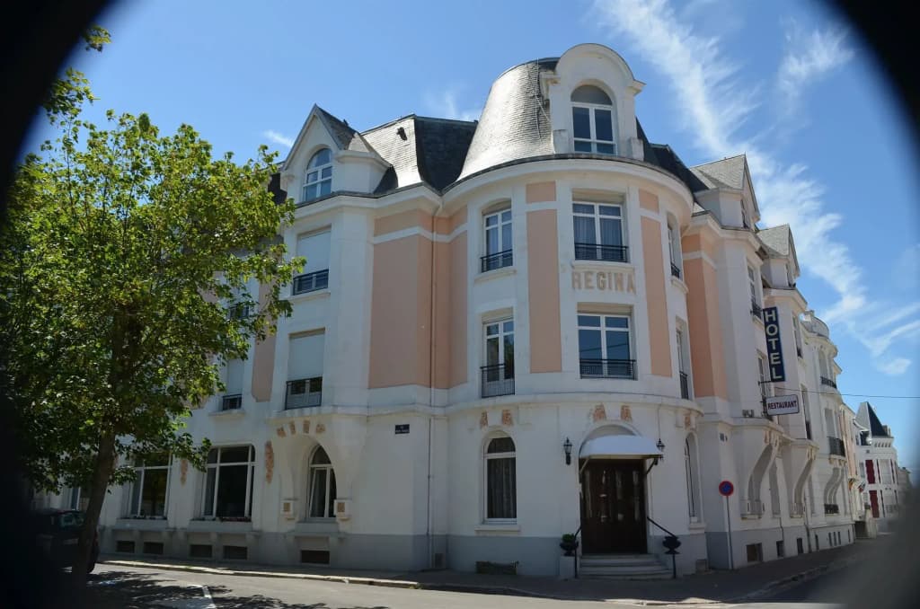 Hôtel Régina - Photo 1