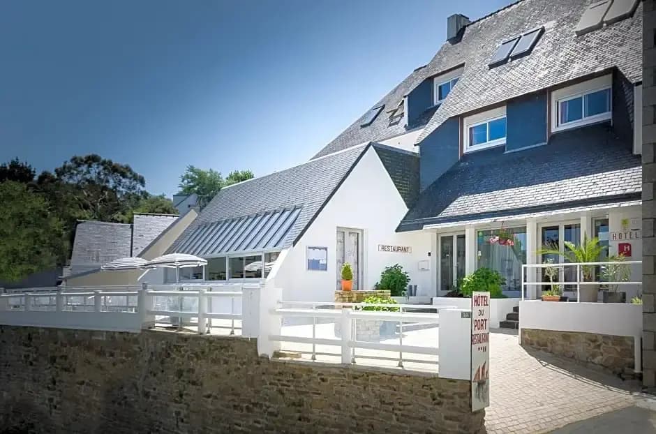 Hotel du Port et de l'Aven - Photo 1