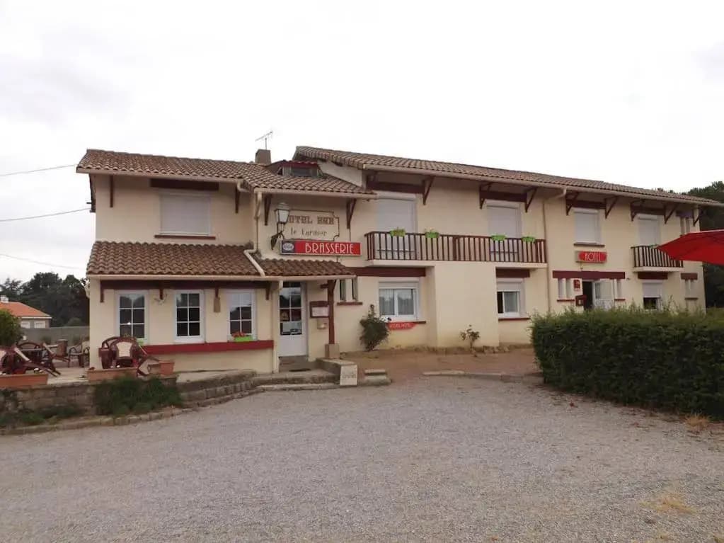 Hotel Le Cormier 9 - Photo 1