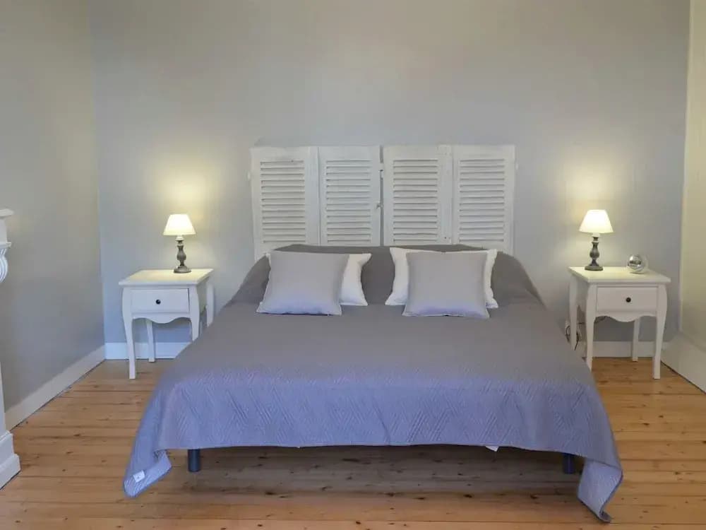 Locquirec Coastal Holiday Villa for 10 - Photo 2