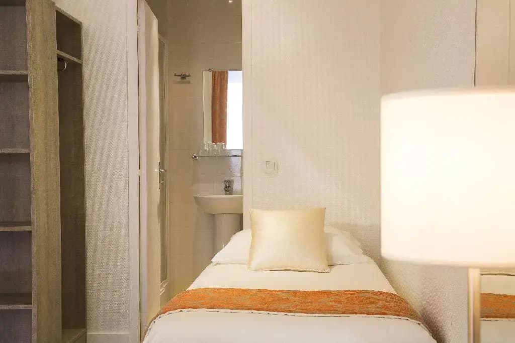 Beaurepaire Hotel - Miniature 8