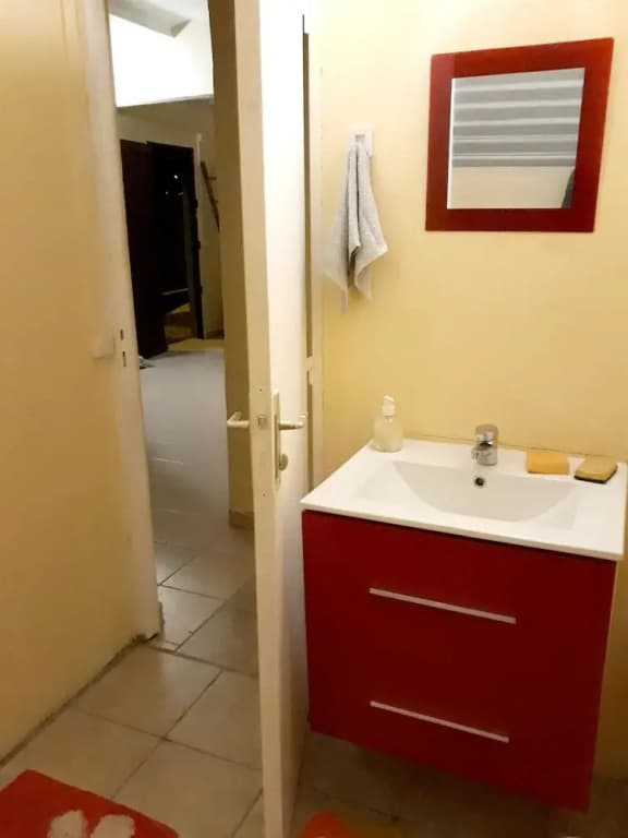 House With one Bedroom in Petit Bourg, With Wonderful Mountain View an - Miniature 7