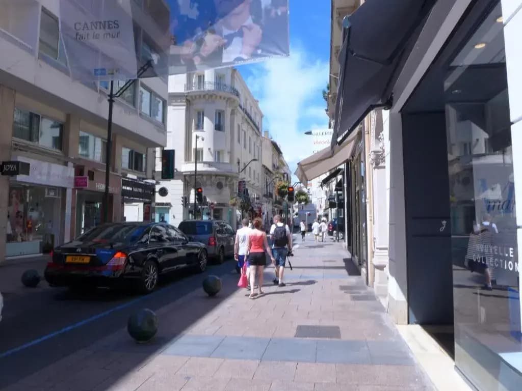 Rooftop terrasse 1 bedroom in rue d'Antibes, 5 min from the Croisette 214 - Photo 2