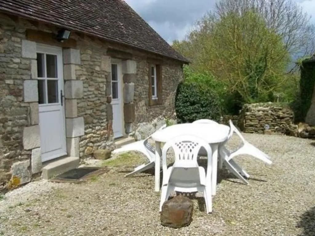 Gîte Moulins-le-Carbonnel, 3 pièces, 6 personnes - FR-1-410-153 - Photo 2