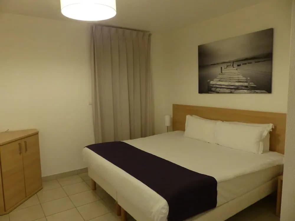 Comfort Suites Lyon Est Eurexpo - Photo 4