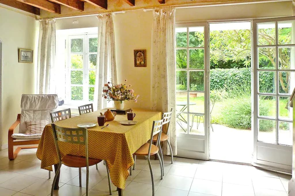 Charming Country House With Garden - Miniature 6