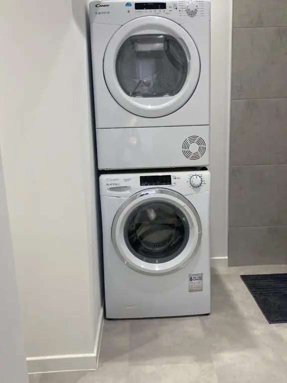 T3 2 chambres-centre-ville Place d'Armes Clim-Wifi - Photo 3