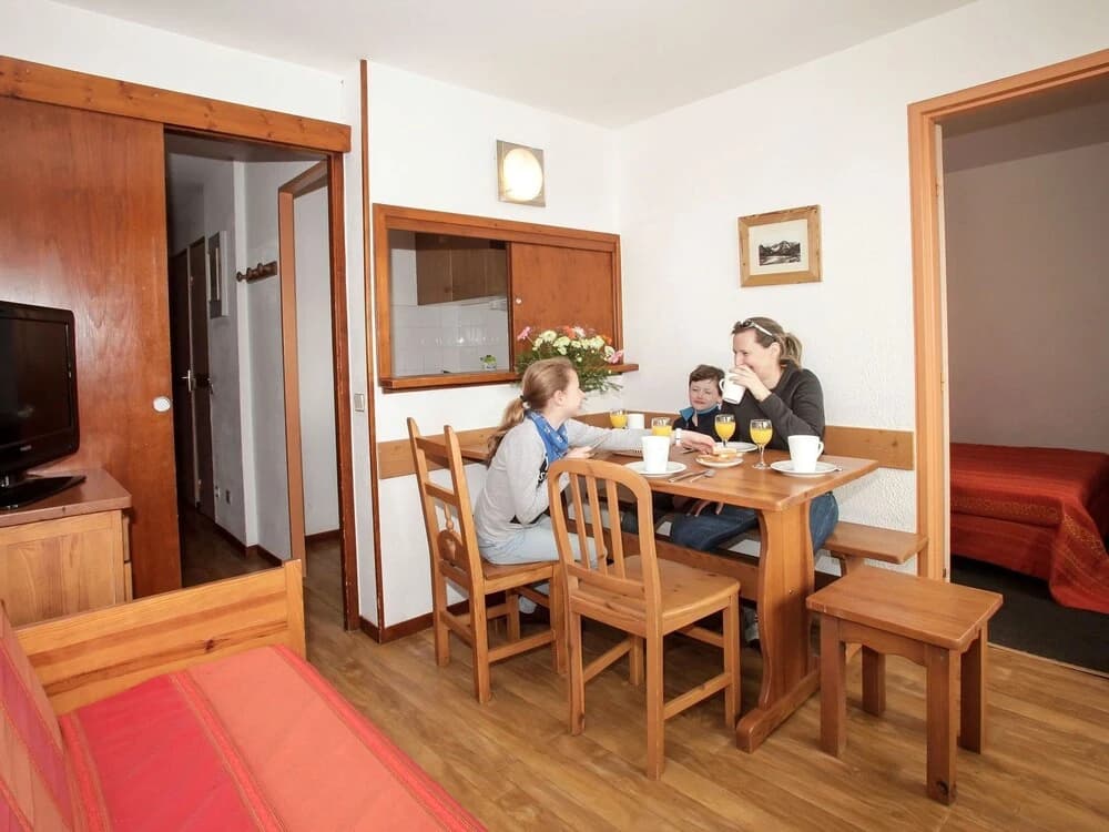 Tignes Chalet for Families - Photo 2
