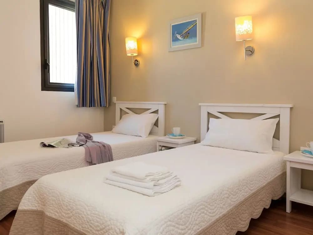 Seaside Apartment Stay - Photo 4