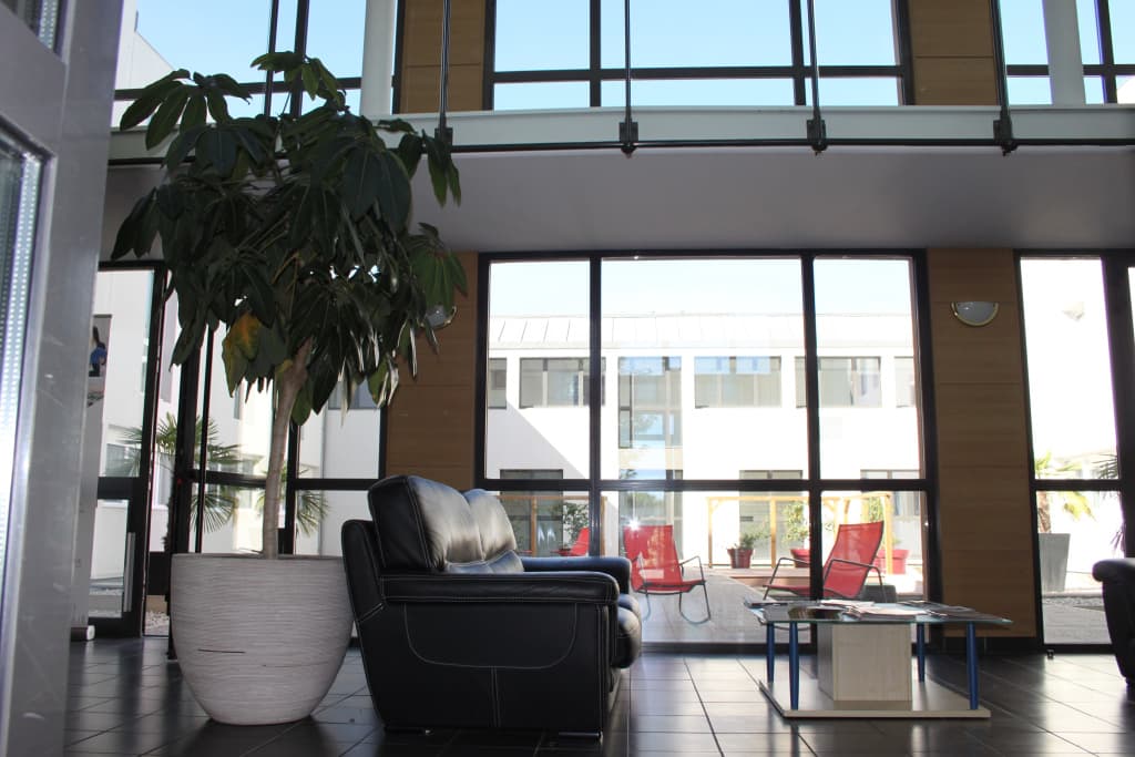 Comfort Suites Pau Idron - Miniature 7