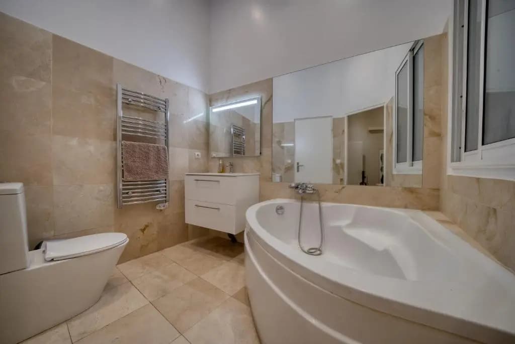 Old Town Luxury 3 Beds - Miniature 7