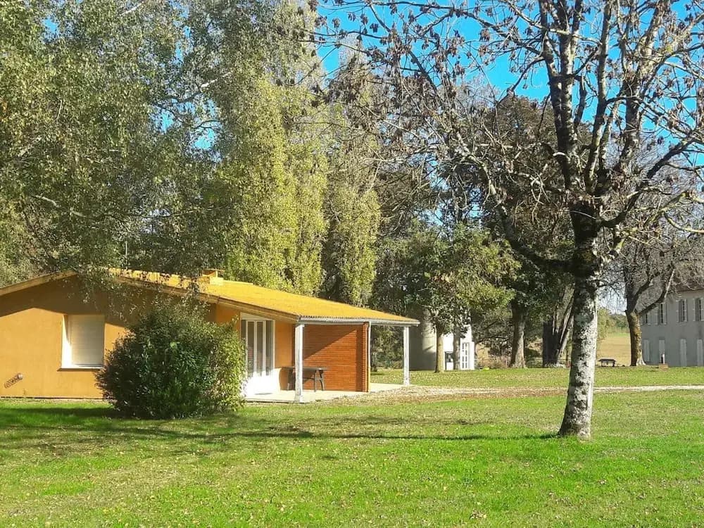 Tasteful Cottage in Sauze-vaussais With Terrace - Miniature 7